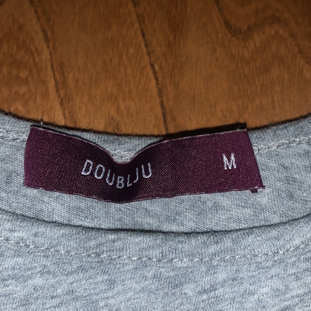 Gray Top - Picture 2 of 3